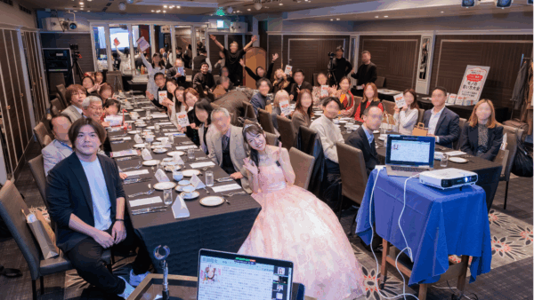 【言葉で人生の舵を取る〜真心の言葉が人生を変える時〜】『いつもご機嫌でいられる人のモノの言い方大全〜「言葉」で人生を変える超実践メソッド〜』出版記念講演会@ホテルニューオータニ 50人近いご参加者様ありがとう！